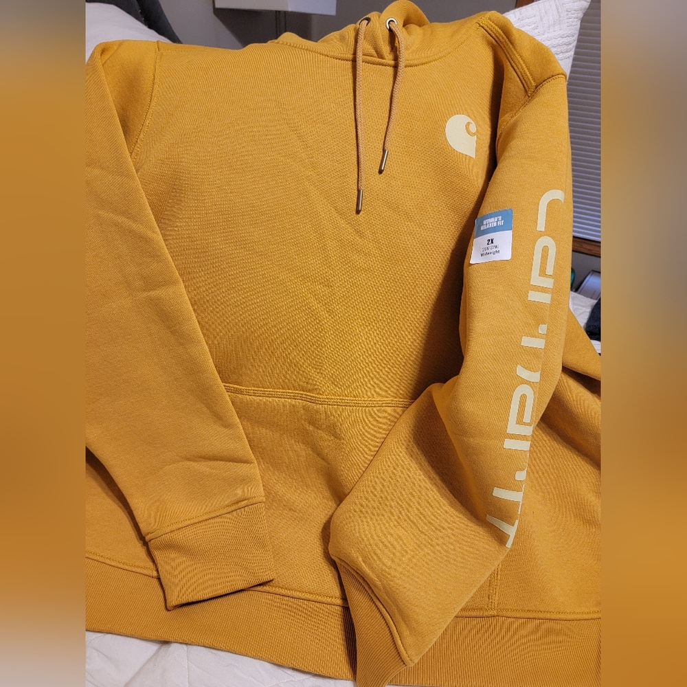 Brand New Carhartt Women's 2X Hoodie